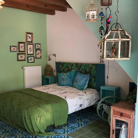 'La Menagerie' Panzió Châteauvieux Kültér fotó