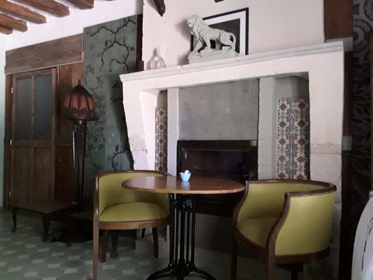 'La Menagerie' Panzió Châteauvieux Kültér fotó